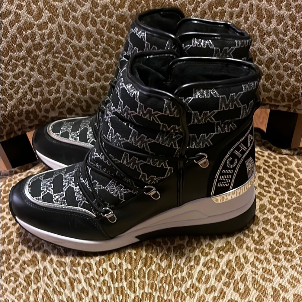 Michael Kors Black and White Winter Rain Boots